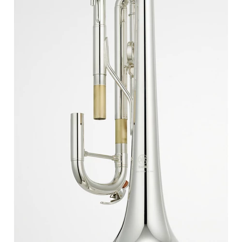 Yamaha YTR-3335 S ezüstözött B-trombita
